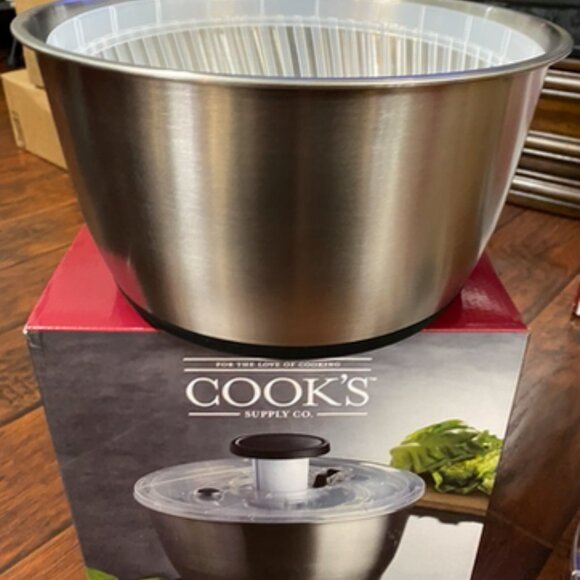 Cook's large stainless steel salad spinner.  ( new with box) - Picture 2 of 11